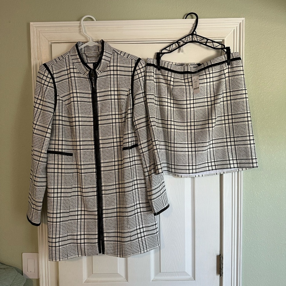 White House Black Market Jacket and Skirt 2 piece- White + black, Size 8